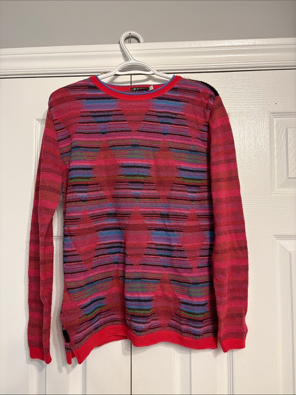 Bright Pink Patterned Crew Neck Sweater